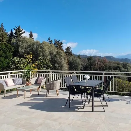 Lägenhet Rez De Villa, Et Sa Terrasse A Ajaccio (Corsica)