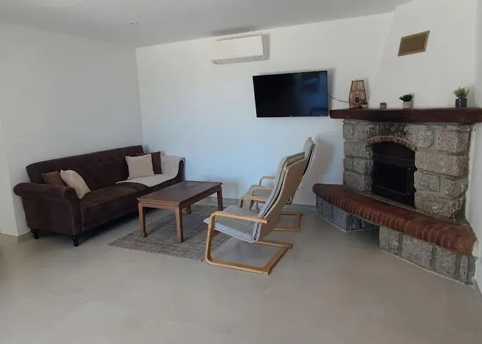 Rez De Villa, Et Sa Terrasse A