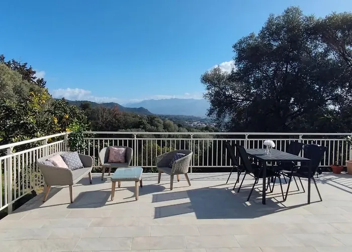 Rez De Villa, Et Sa Terrasse A 公寓 *